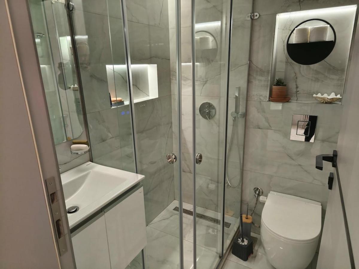 Apartment Signature 2br With Stunning Greenery In Sodic Cairo