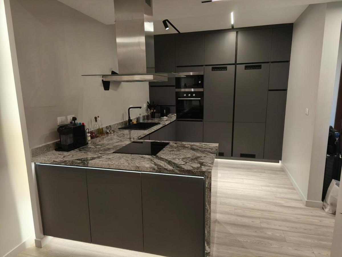 Signature 2br With Stunning Greenery In Sodic *